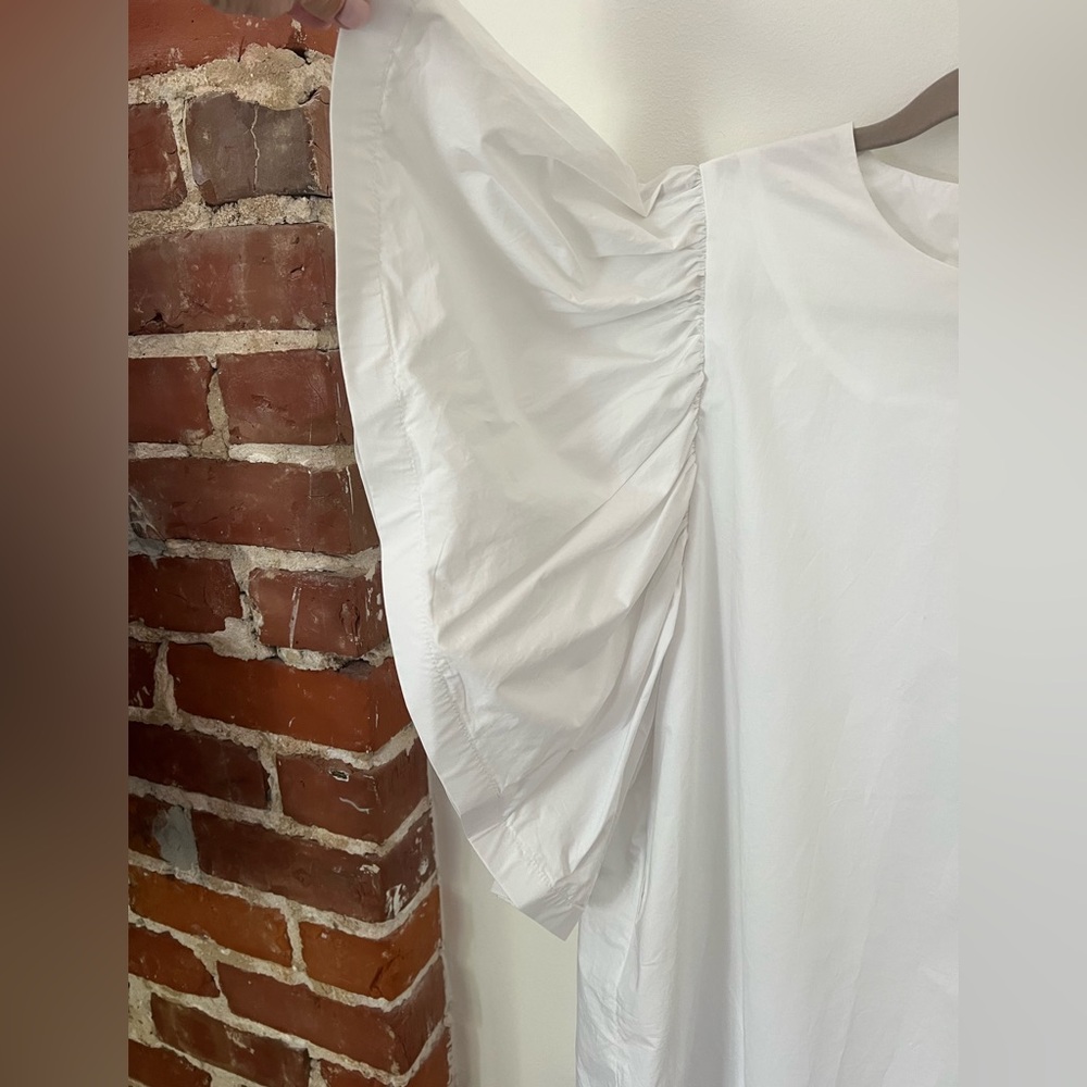 White Dramatic Flutter Sleeve Mini Dress- Has Poc… - image 3